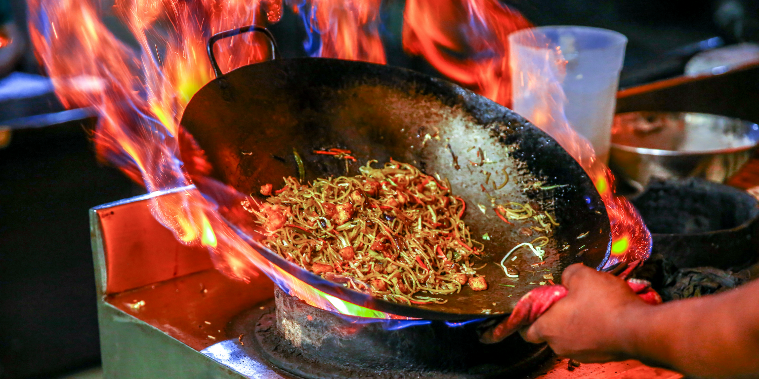 Il mito sfatato: l’olio extra vergine di oliva è “perfetto” per la cucina asiatica